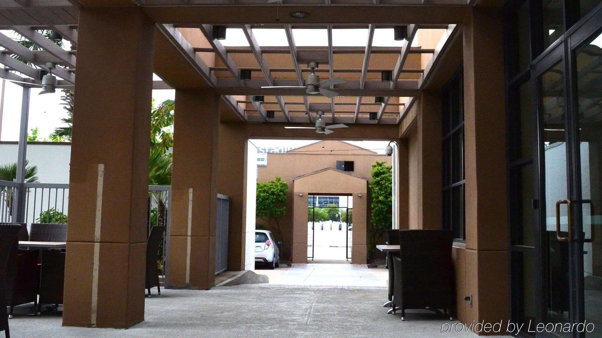 Holiday Inn Houston S - Nrg Area - Med Ctr By Ihg Bagian luar foto