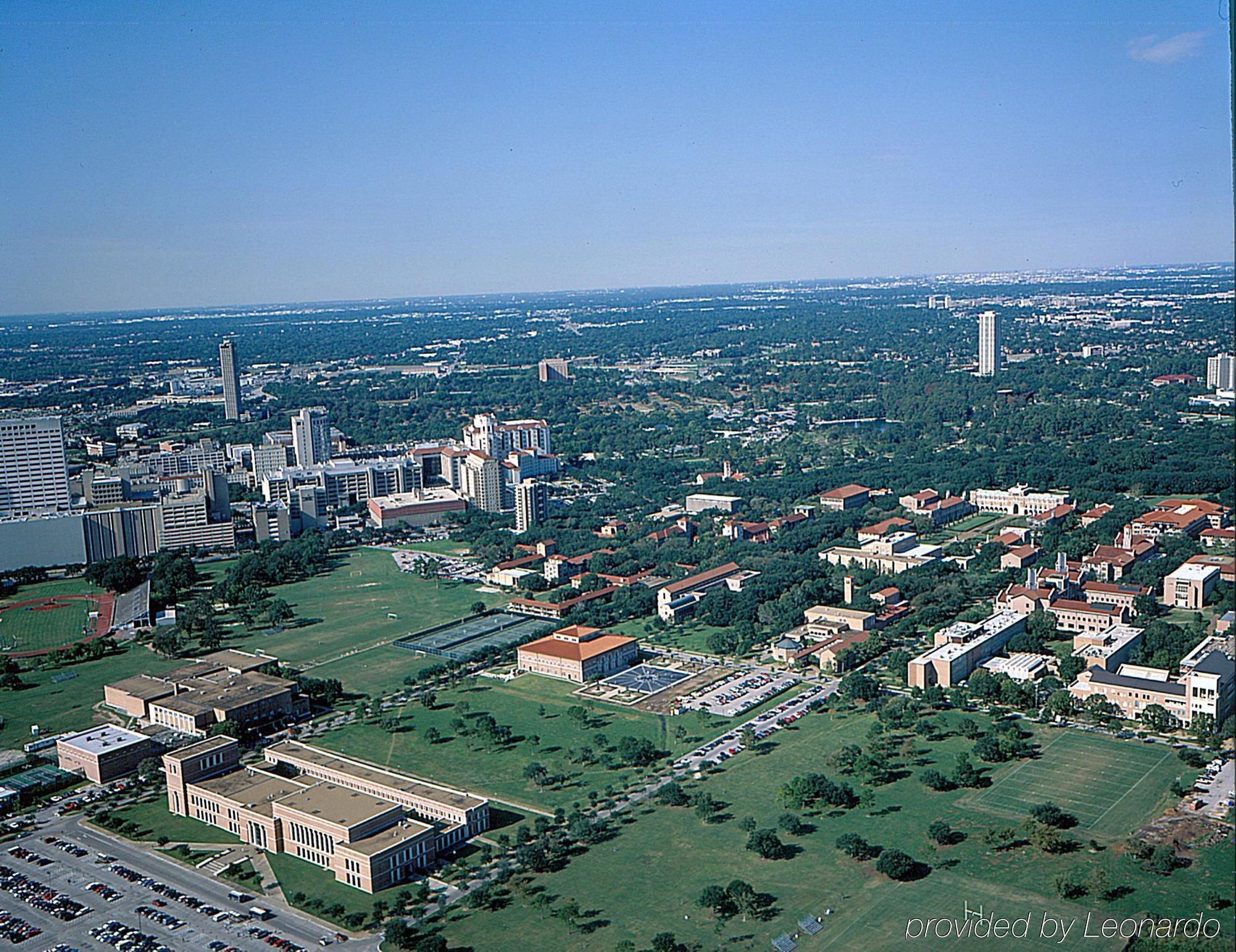 Holiday Inn Houston S - Nrg Area - Med Ctr By Ihg Bagian luar foto